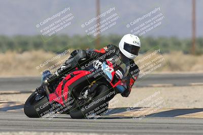 media/Oct-13-2025-Moto Forza (Mon) [[a66d839500]]/2-A Group/Session 3 (Turn 16)/